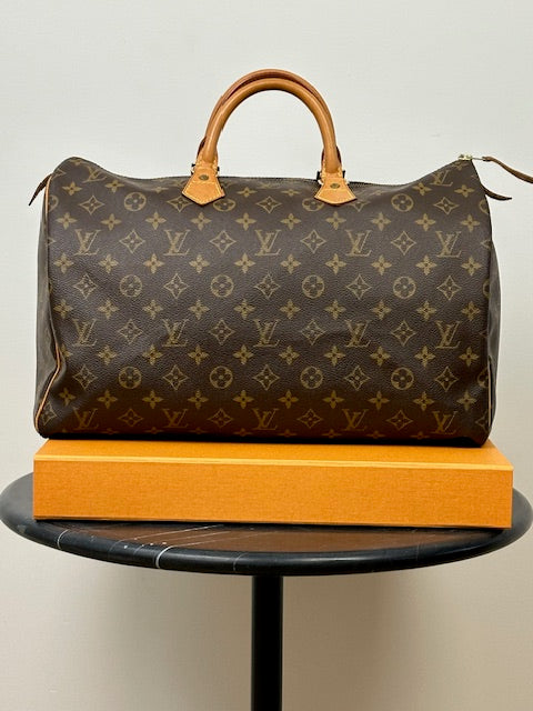 Louis Vuitton Speedy 40 - Monogram